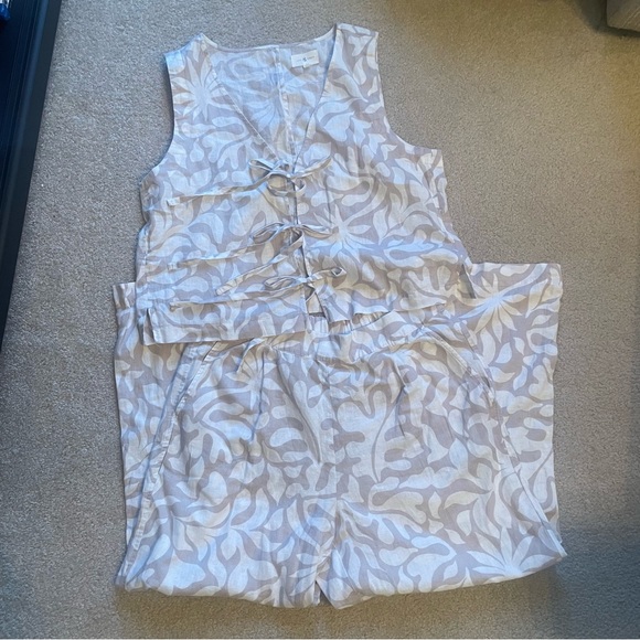 Lou & Grey White and Gray Patterned Jumpsuit - Picture 3 of 8